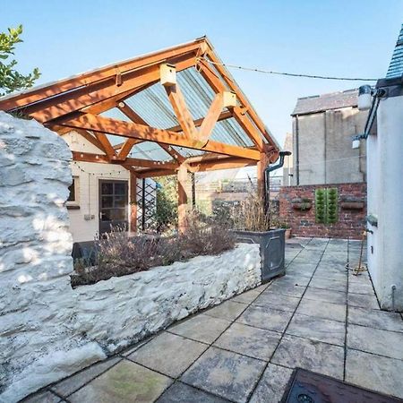 Cosy Welsh Cottage In St Davids Centre With Garden Esterno foto