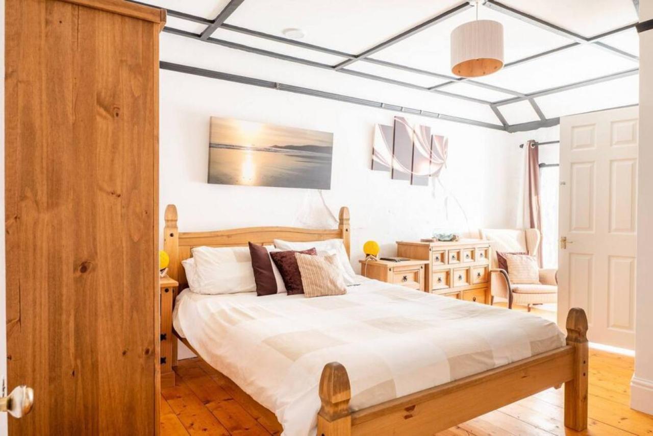 Cosy Welsh Cottage In St Davids Centre With Garden Esterno foto