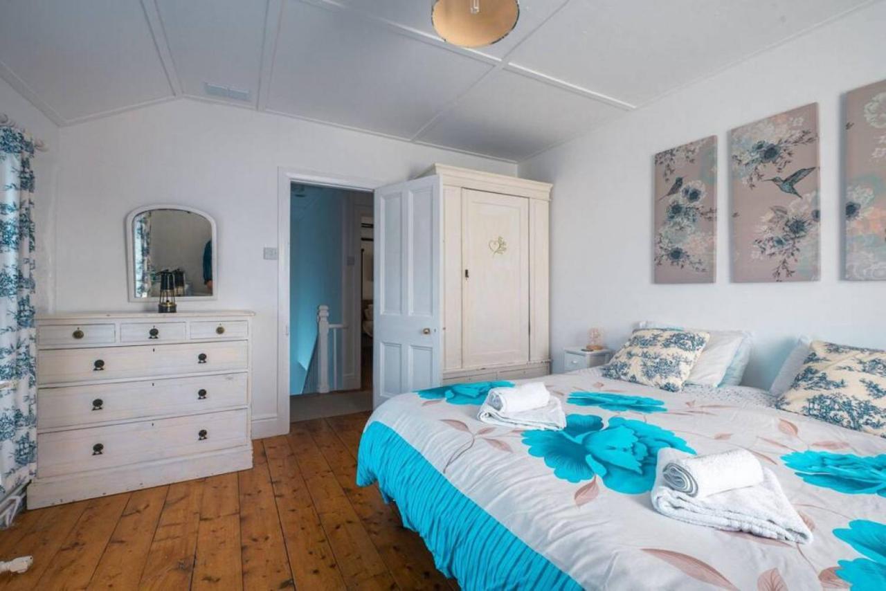 Cosy Welsh Cottage In St Davids Centre With Garden Esterno foto