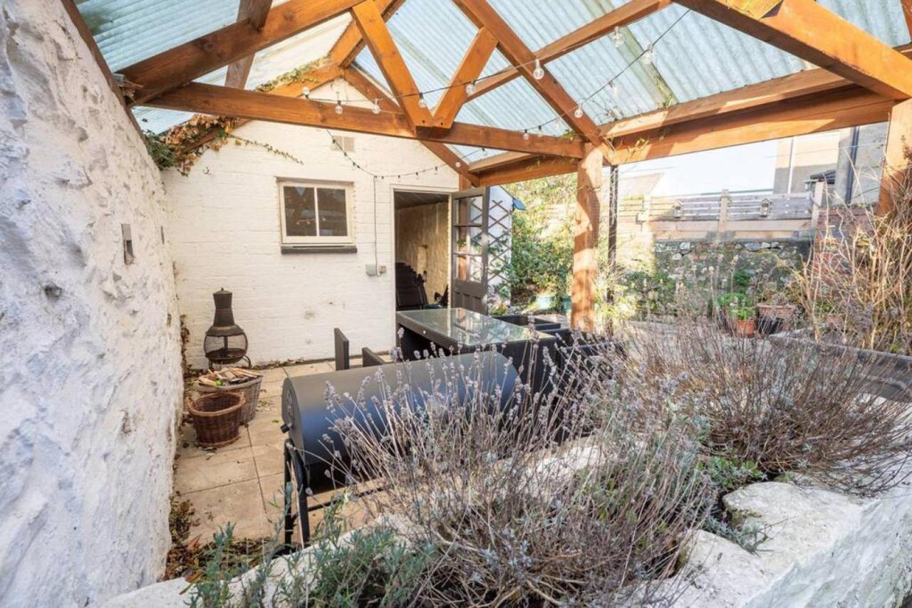 Cosy Welsh Cottage In St Davids Centre With Garden Esterno foto