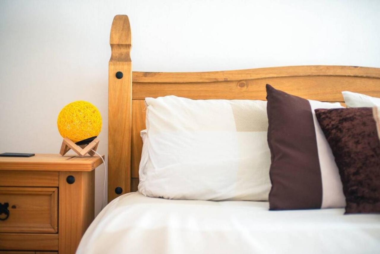 Cosy Welsh Cottage In St Davids Centre With Garden Esterno foto