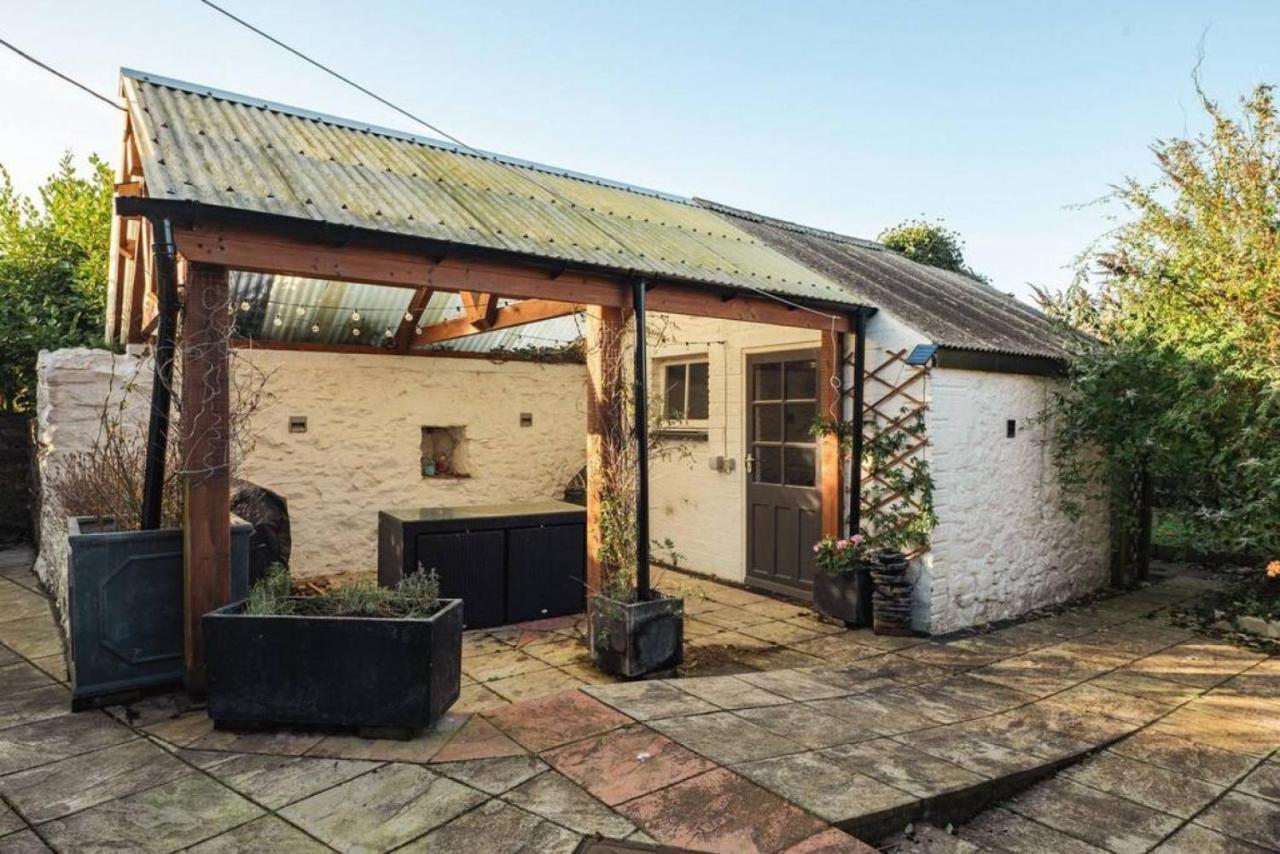 Cosy Welsh Cottage In St Davids Centre With Garden Esterno foto